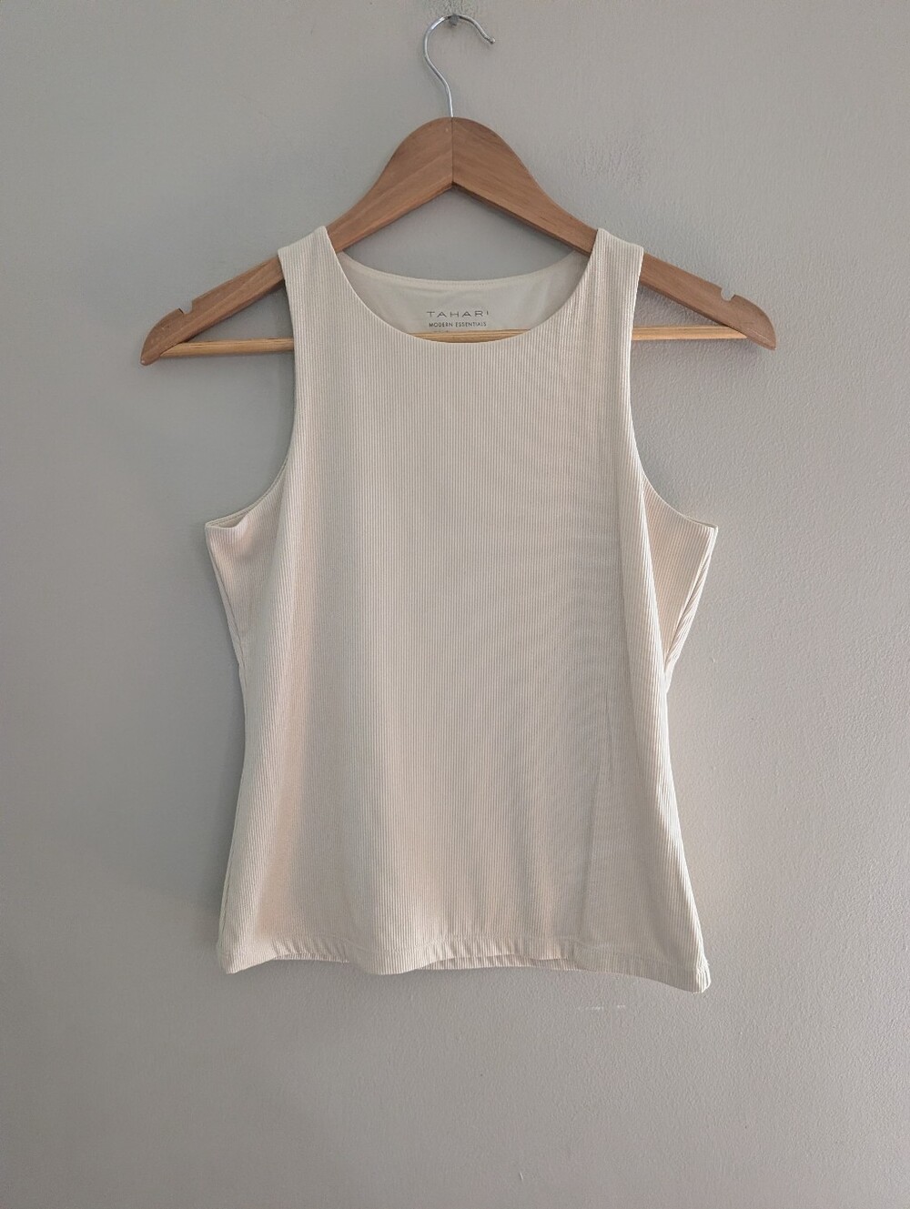 Tahari Cream Rib Tank Top Size XS